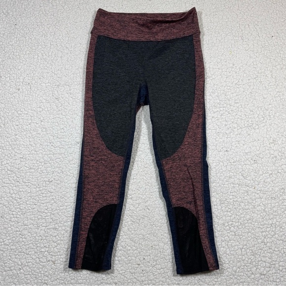 Free People Movement Dylan Cropped Leggings Size S Mesh Cut Outs - Picture 2 of 5